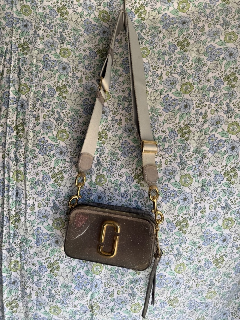 Marc Jacob’s jelly snapshot crossbody bag - Picture 3 of 8